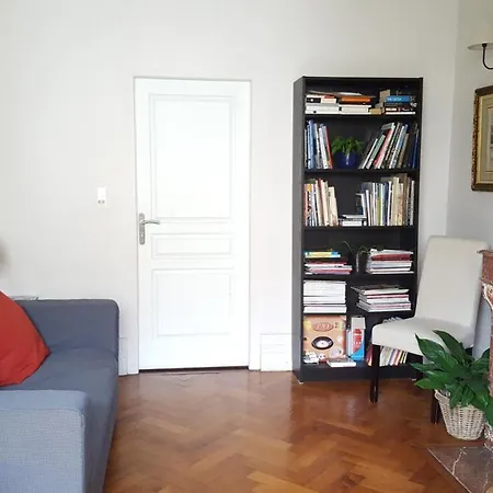 La Halte Montaigne Bed & Breakfast