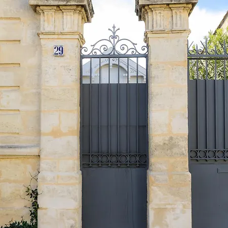 La Halte Montaigne Panzió 3*