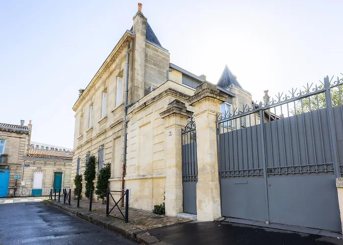 La Halte Montaigne Bed & Breakfast