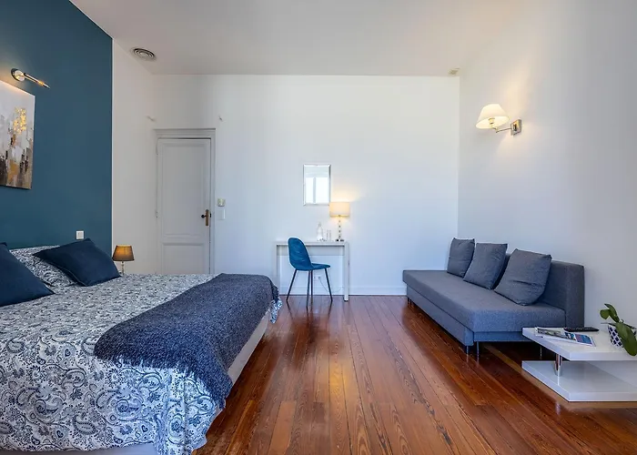 Bed & Breakfast La Halte Montaigne 3*