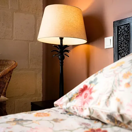 La Halte Montaigne Bed & Breakfast