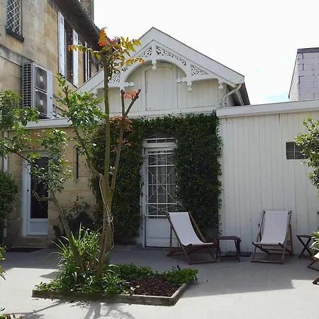 La Halte Montaigne ベッド・アンド・ブレックファスト 3*