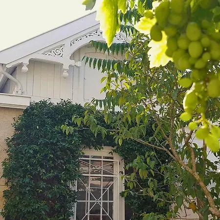 La Halte Montaigne 3* ボルドー